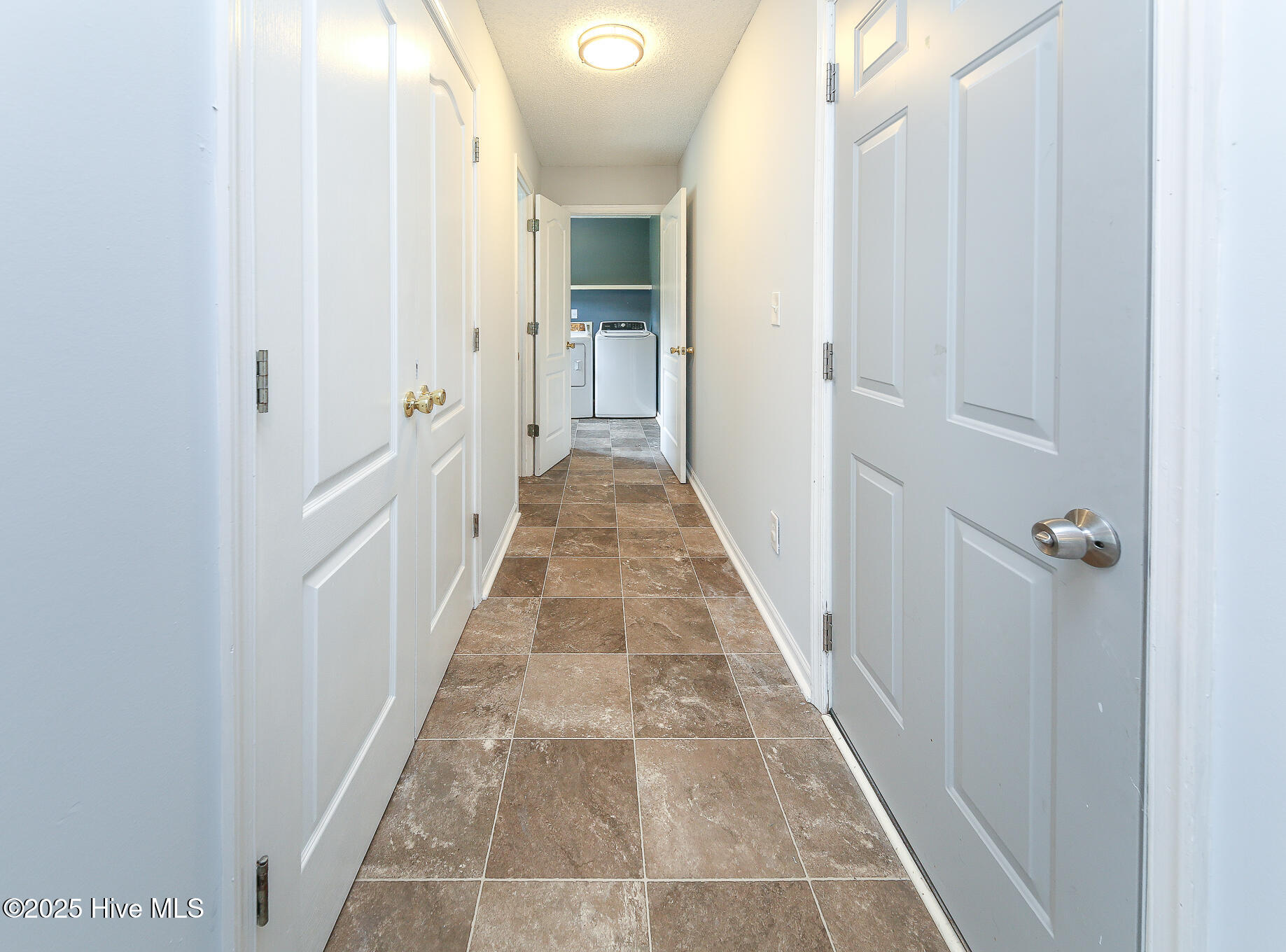 158 Green View Road Moyock, NC 27958 - Photo 8 of 44 4G8A1345