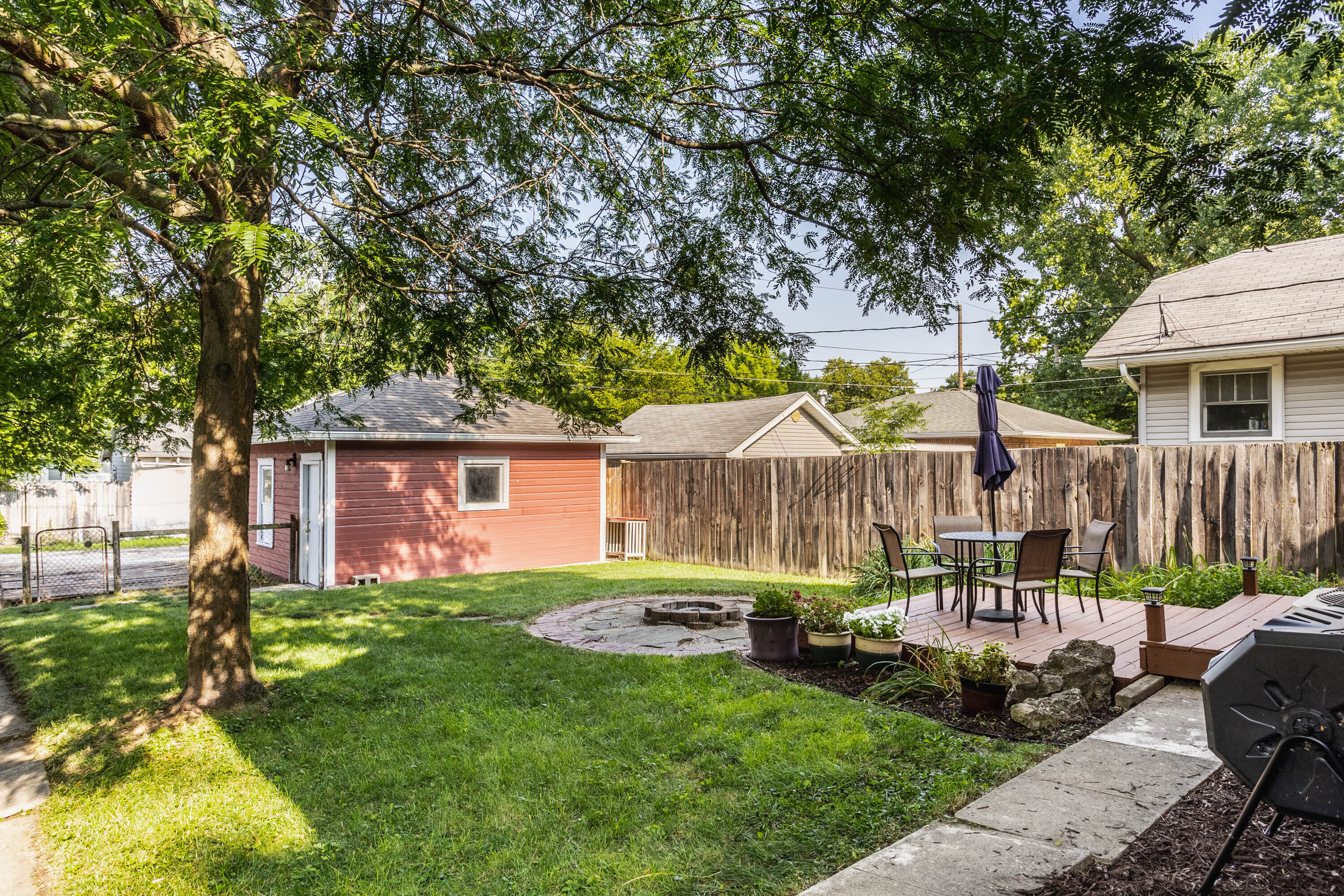 58 North Ridgeview Drive Indianapolis, IN 46219 - Photo 24 of 28