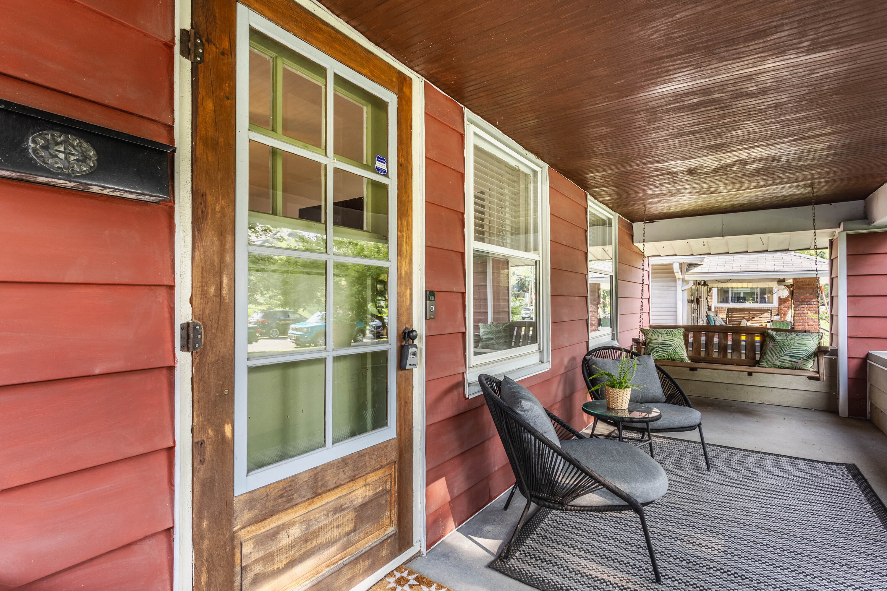 58 North Ridgeview Drive Indianapolis, IN 46219 - Photo 4 of 28