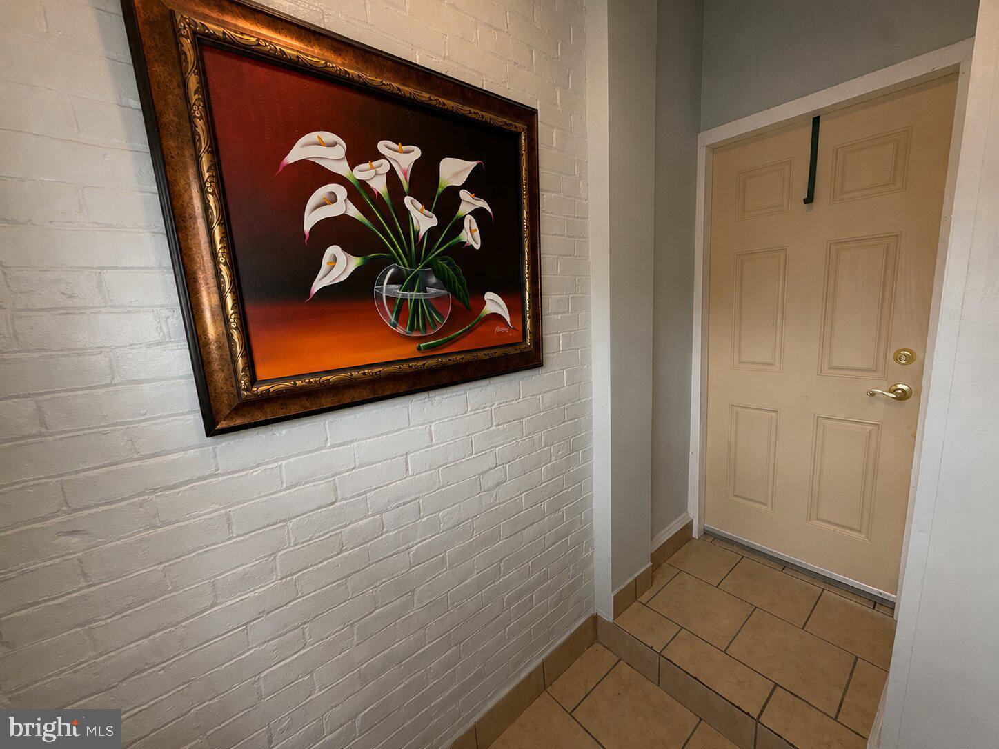 501 Rising Sun Avenue Philadelphia, PA 19140 - Photo 14 of 62 2nd floor apartment entrance