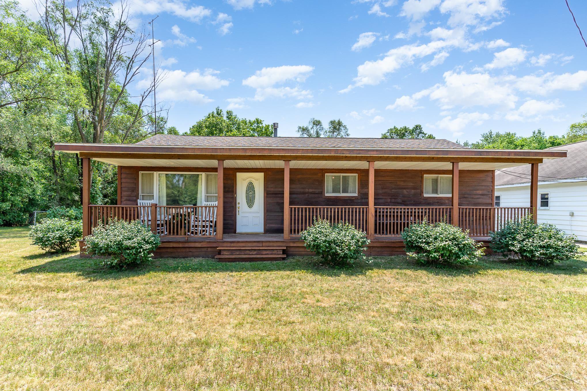 4171 West Isabella Road Shepherd, MI 48883 - Photo 3 of 15