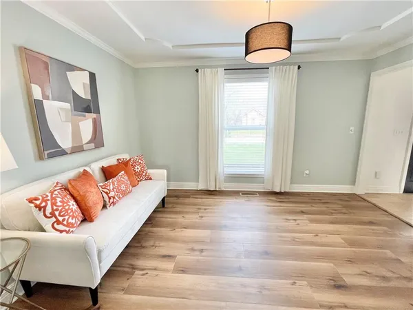 $425,000 | 1637 Northeast 83rd Terrace, Kansas City, MO 64118