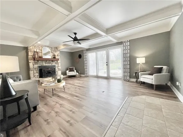 $425,000 | 1637 Northeast 83rd Terrace, Kansas City, MO 64118