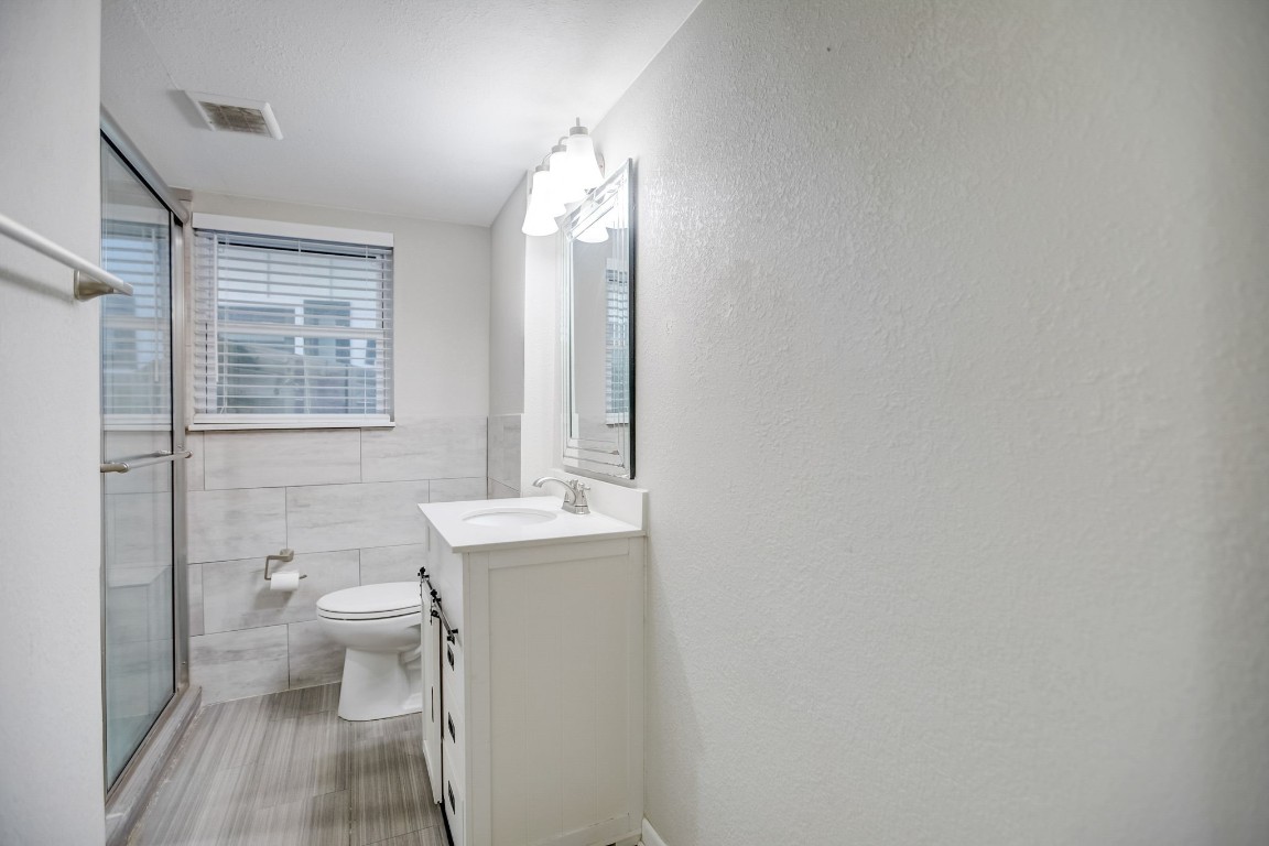 2507 Rogge Lane, Unit 1 Austin, TX 78723 - Photo 14 of 38