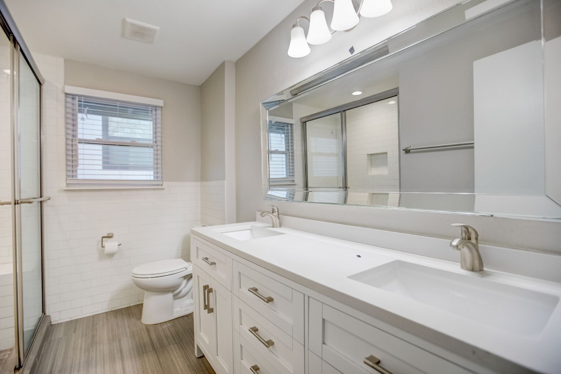 2507 Rogge Lane, Unit 1 Austin, TX 78723 - Photo 22 of 38