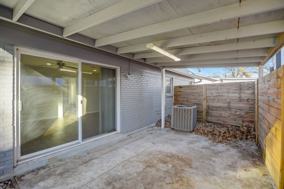 2507 Rogge Lane, Unit 1 Austin, TX 78723 - Photo 33 of 38