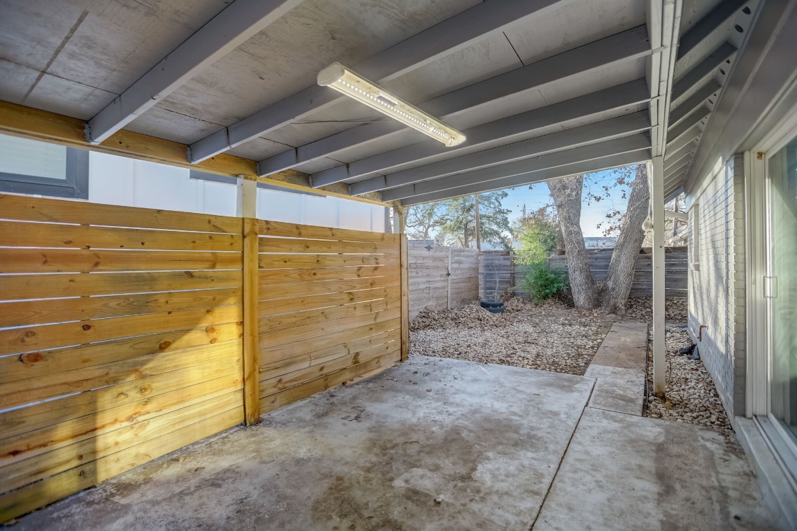 2507 Rogge Lane, Unit 1 Austin, TX 78723 - Photo 35 of 38