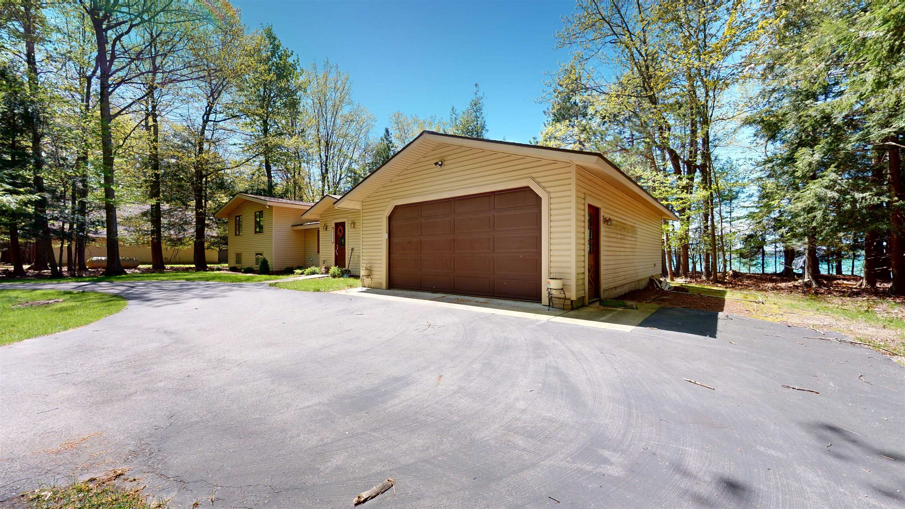 8645 Skegemog Point Road Williamsburg, MI 49690 - Photo 14 of 71