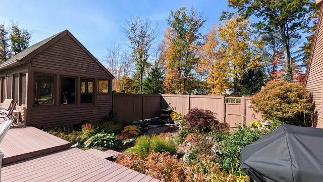 $1,600 | 25 Quarry Road, Unit A, Meredith, NH 03253