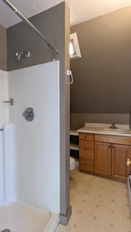 $1,600 | 25 Quarry Road, Unit A, Meredith, NH 03253