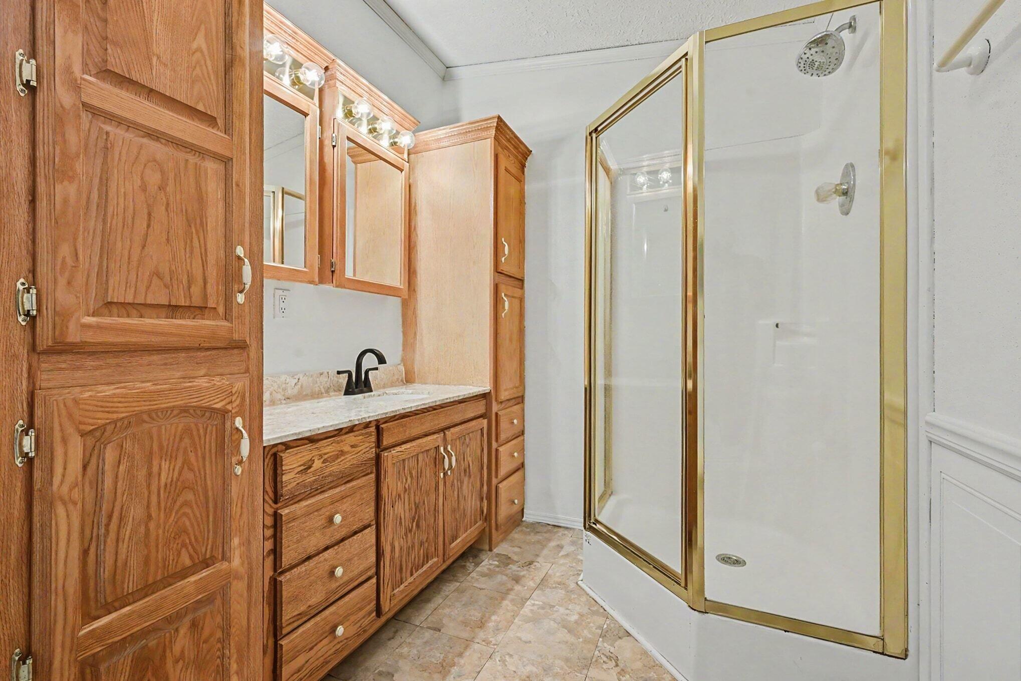 13191 Harder Road Three Rivers, MI 49093 - Photo 12 of 32 020_file_6181