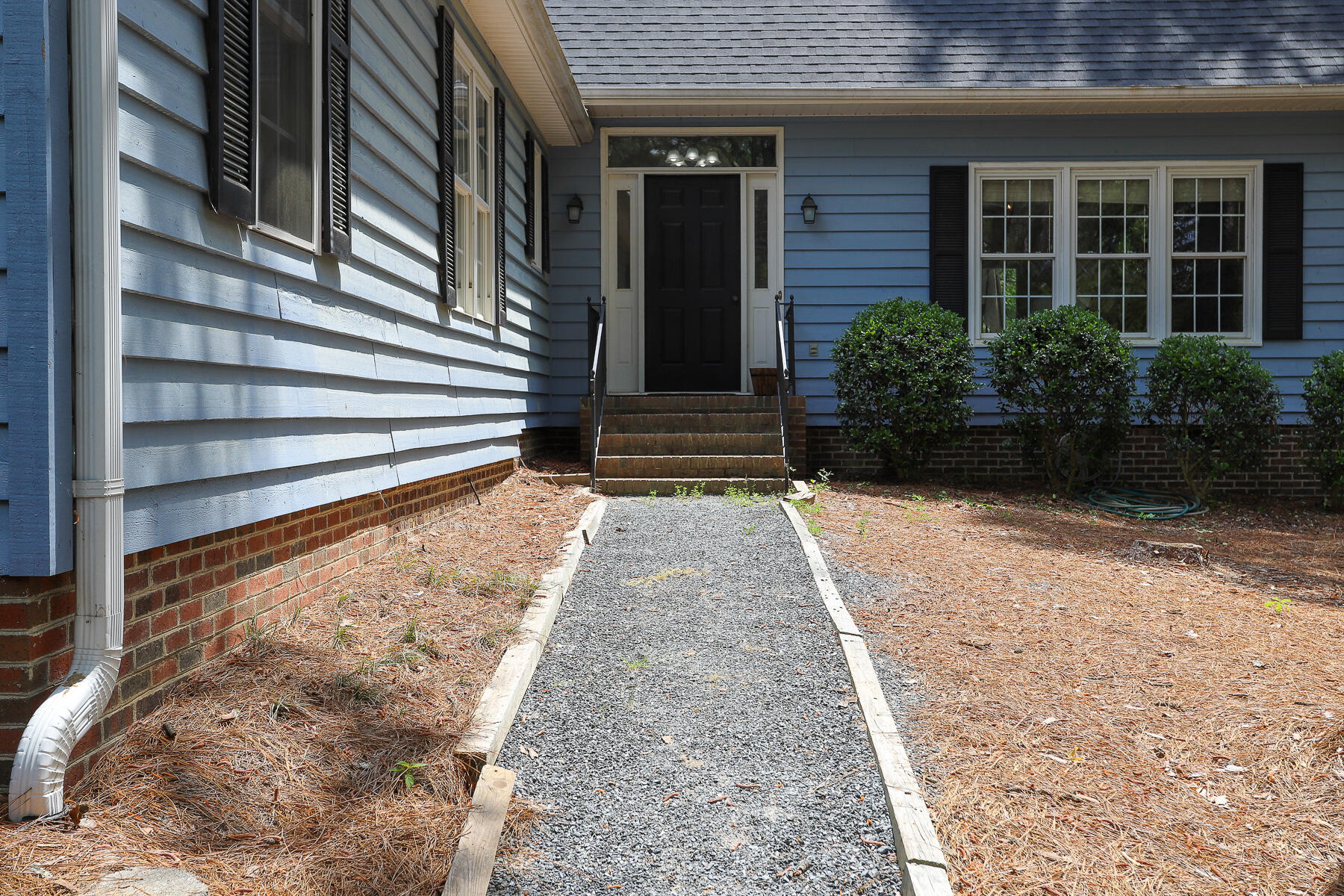 106 Willowpeg Road Rincon, GA 31326 - Photo 3 of 56 front walk