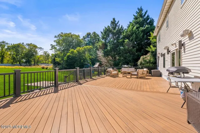 $2,500,000 | 49 Jamestown Drive, Eatontown, NJ 07724