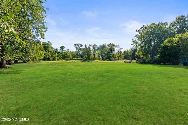 $2,500,000 | 49 Jamestown Drive, Eatontown, NJ 07724