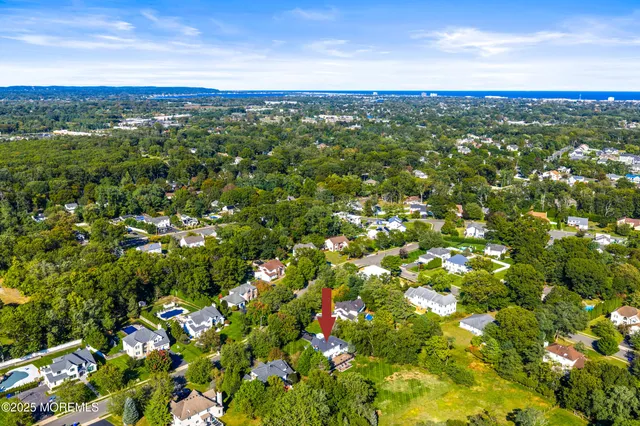 $2,500,000 | 49 Jamestown Drive, Eatontown, NJ 07724