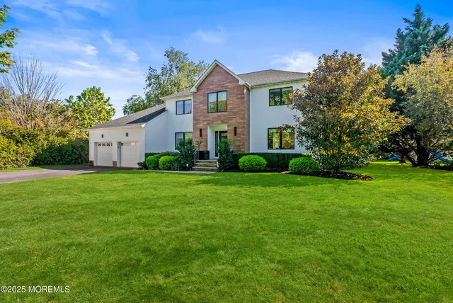 $2,500,000 | 49 Jamestown Drive, Eatontown, NJ 07724