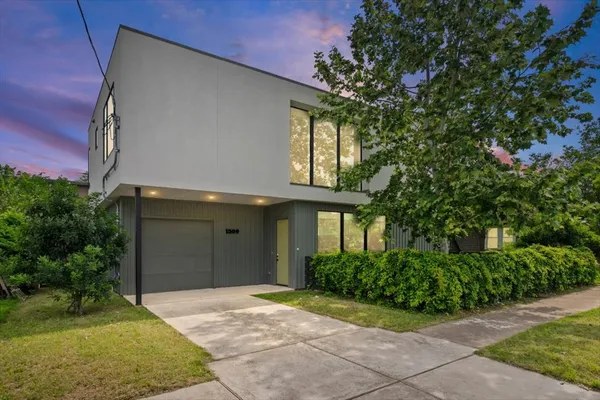 $5,000 | 1309 Hackberry Street, Austin, TX 78702