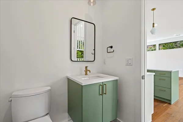 $5,000 | 1309 Hackberry Street, Austin, TX 78702