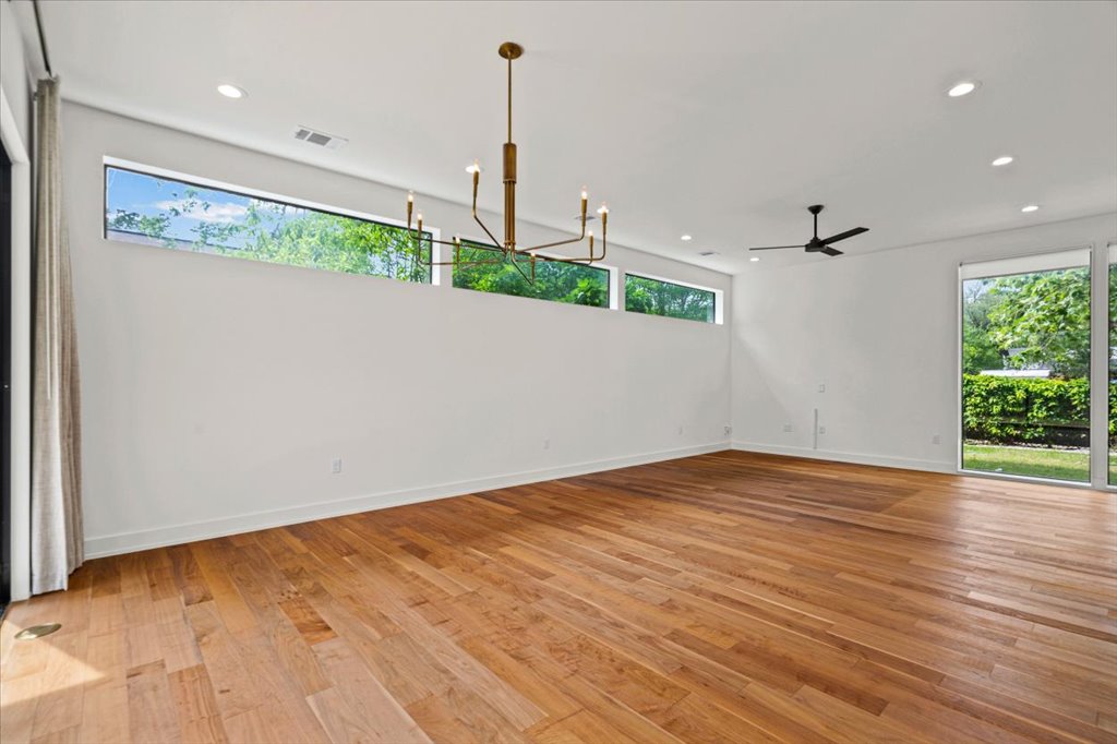 1309 Hackberry Street Austin, TX 78702 - Photo 15 of 31