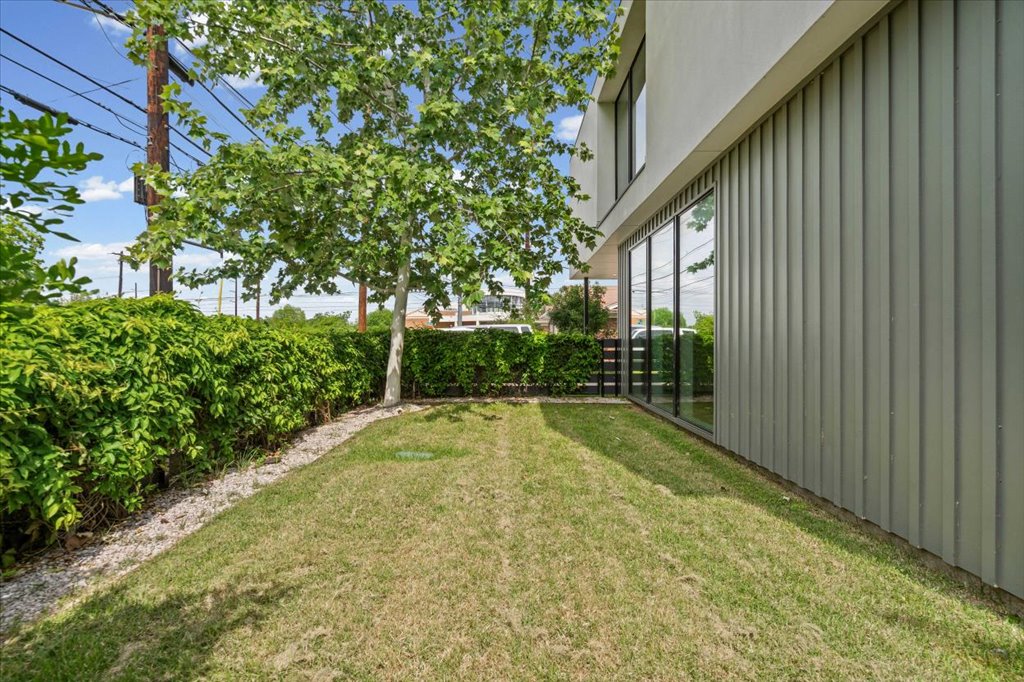 1309 Hackberry Street Austin, TX 78702 - Photo 18 of 31