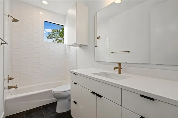 $5,000 | 1309 Hackberry Street, Austin, TX 78702