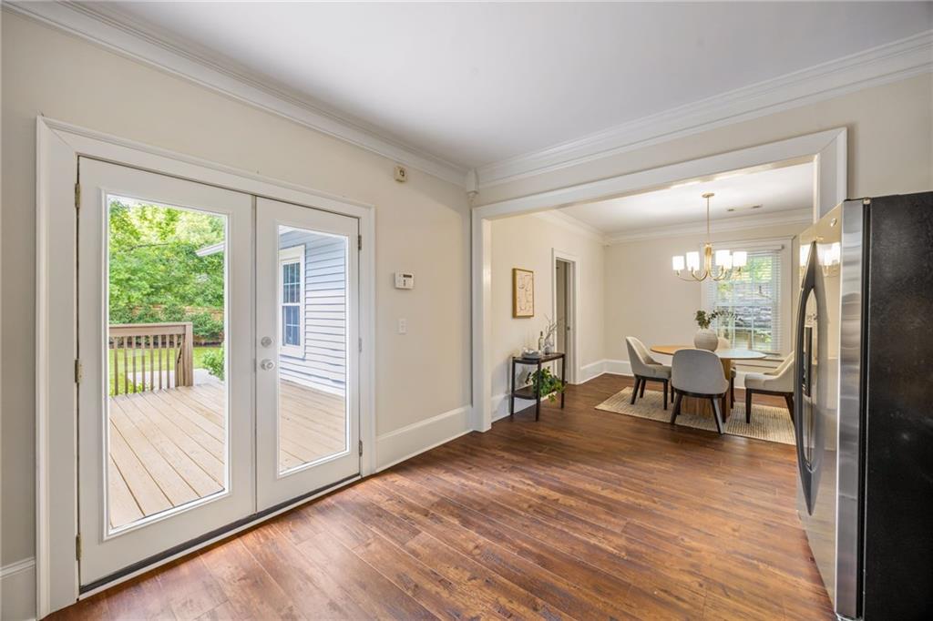 2469 Forrest Avenue Northwest Atlanta, GA 30318 - Photo 13 of 29