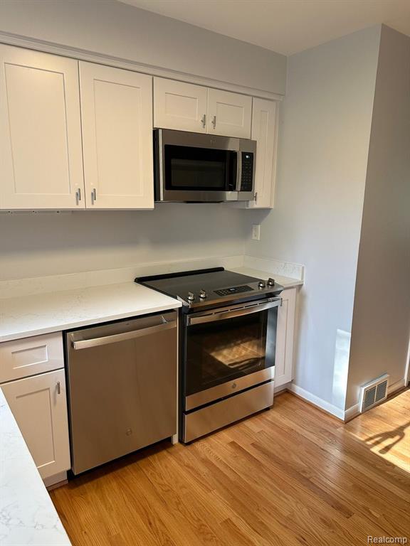 1006 Tottenham Road Birmingham, MI 48009 - Photo 7 of 50