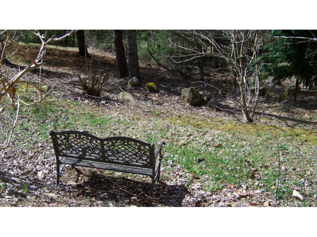 1090 Reece Hill Road Mountain City, TN 37683 - Photo 30 of 34 SITTING BENCH
