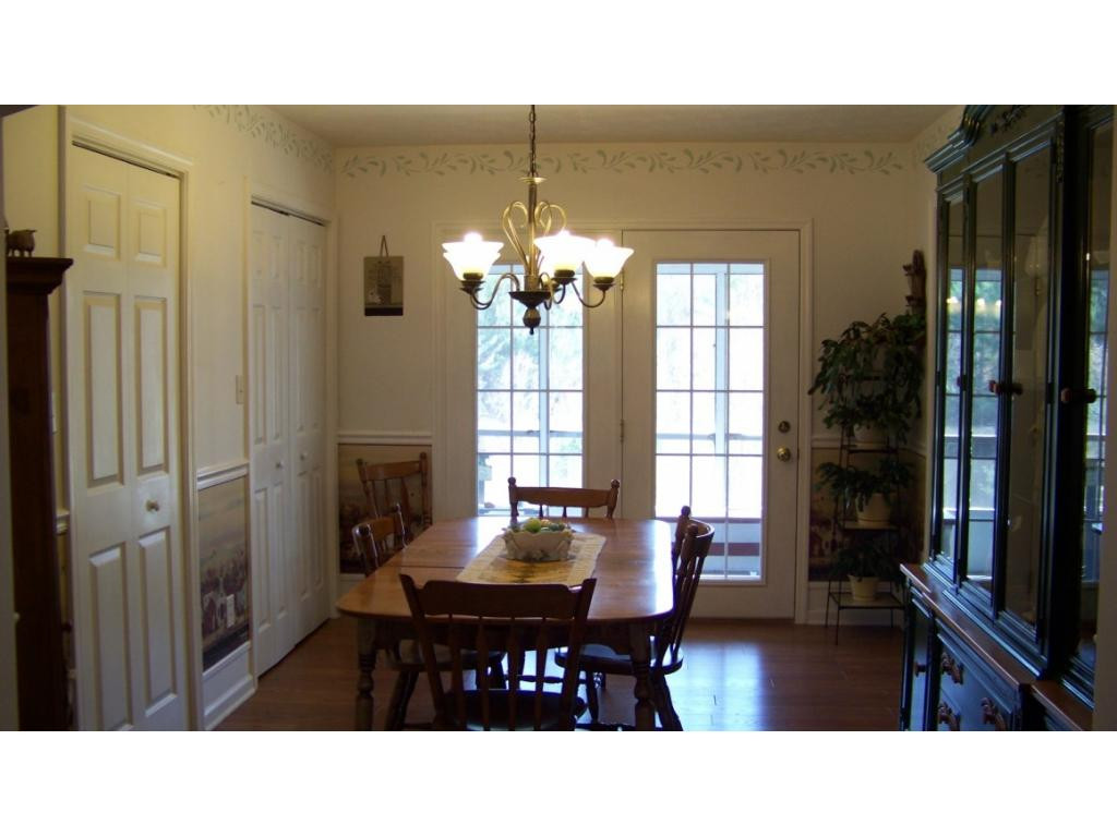 1090 Reece Hill Road Mountain City, TN 37683 - Photo 9 of 34 WALK IN PANTRY DINING ROOM