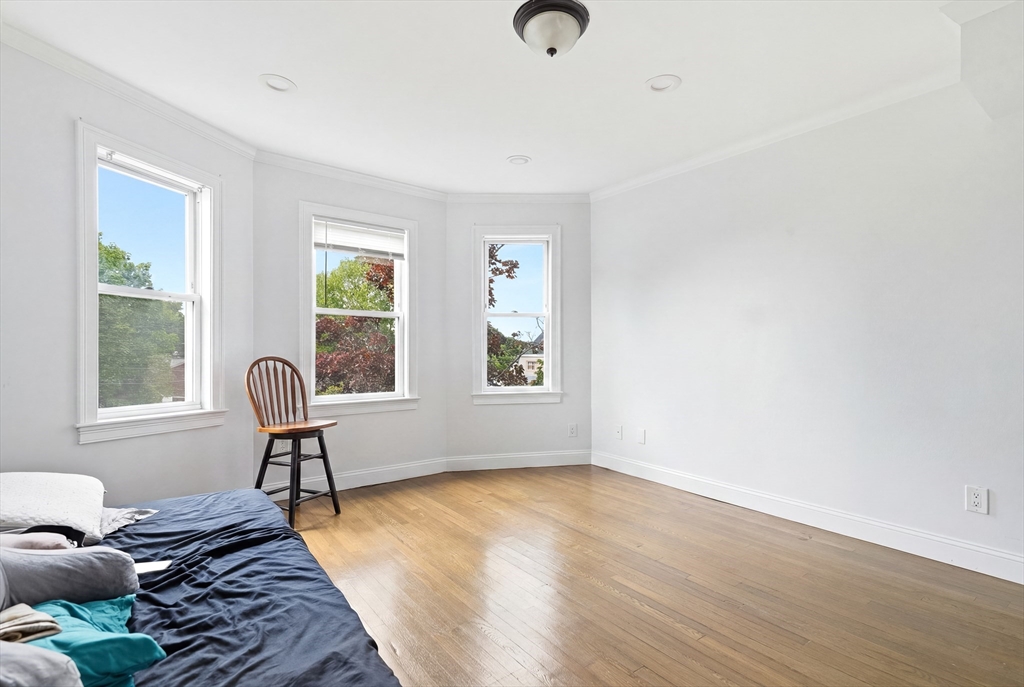 39 Glen Road Boston, MA 02130 - Photo 15 of 42