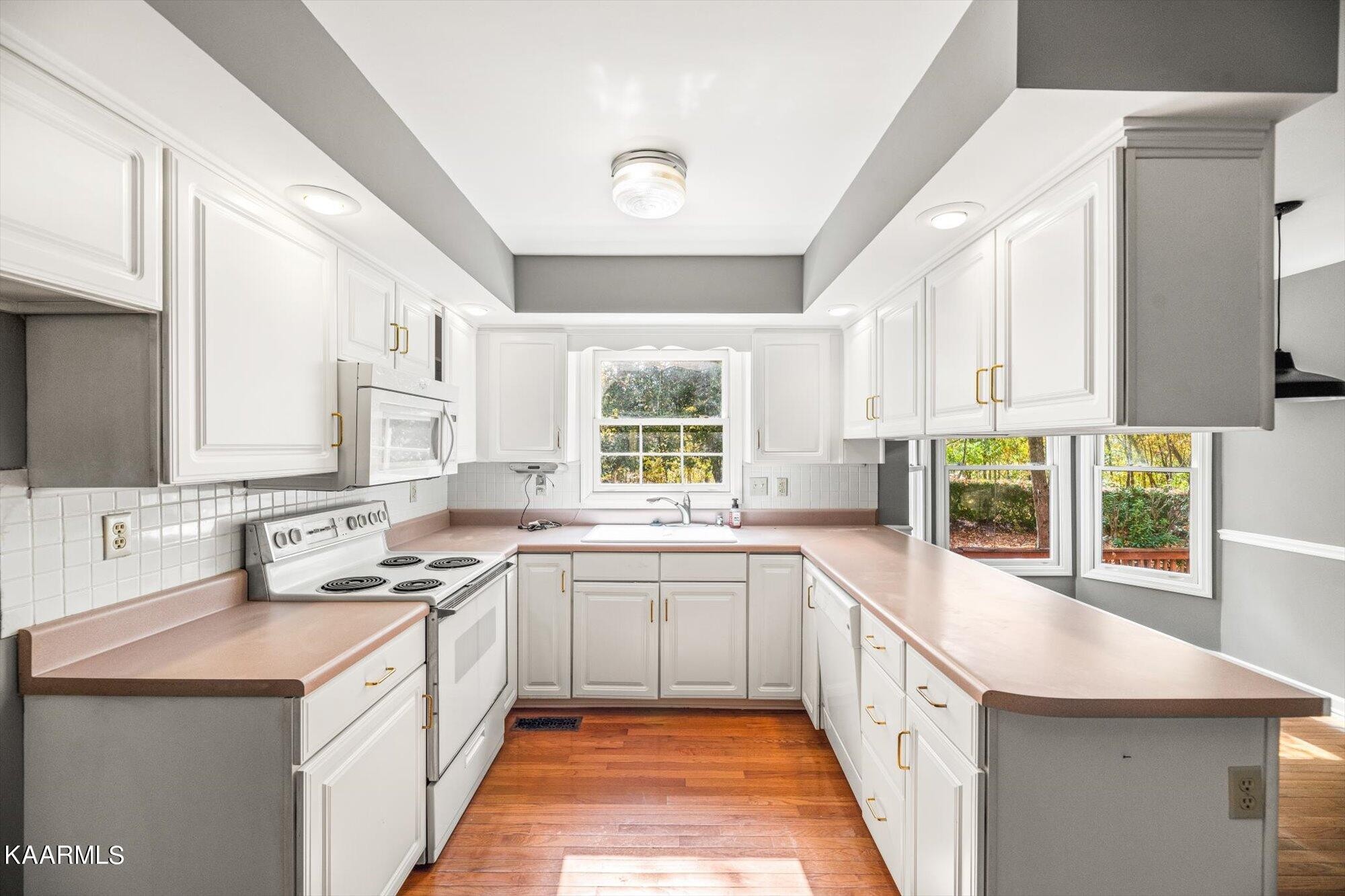 9308 Cameron Road Mascot, TN 37806 - Photo 14 of 51