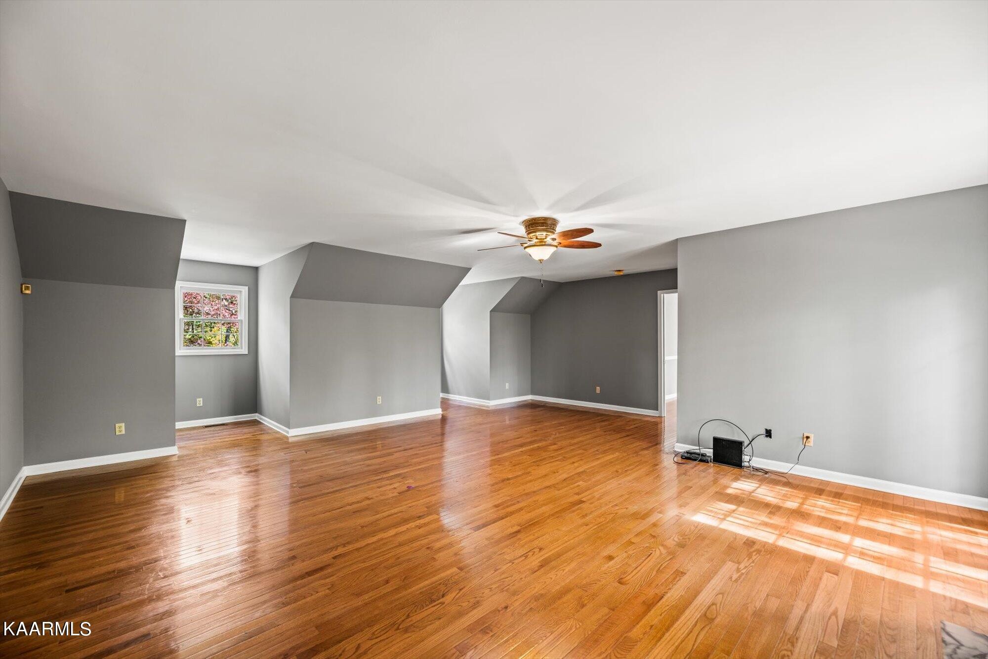 9308 Cameron Road Mascot, TN 37806 - Photo 21 of 51