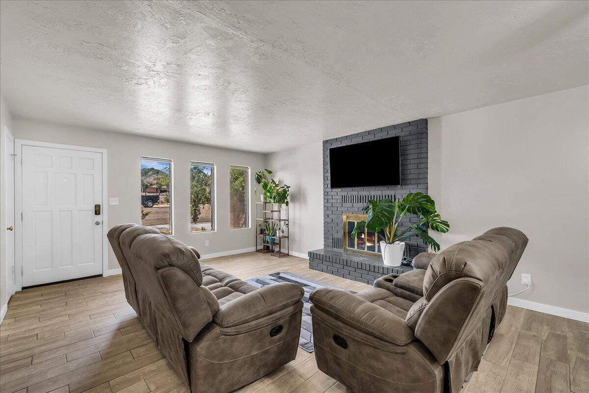 250 East 600 South, Unit 4 St. George, UT 84770 - Photo 4 of 27 16-H-16