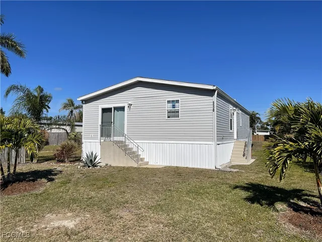 $249,900 | 5520 Rainbow Drive, Bokeelia, FL 33922