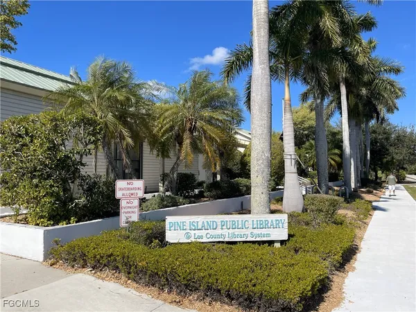 $239,900 | 5520 Rainbow Drive, Bokeelia, FL 33922