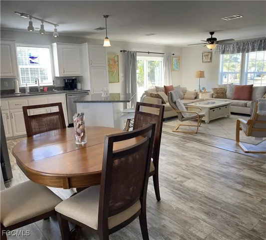 $249,900 | 5520 Rainbow Drive, Bokeelia, FL 33922