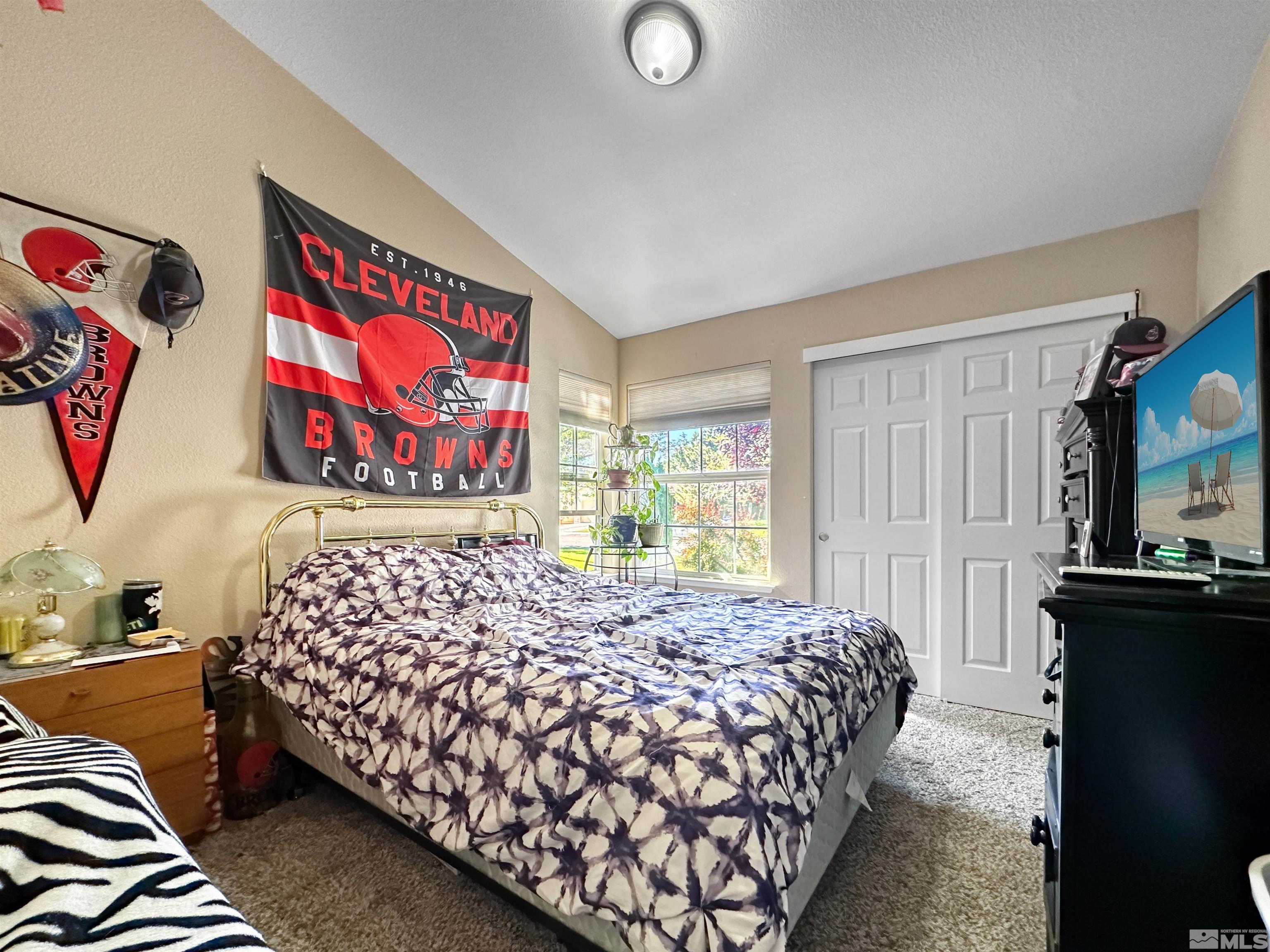 1635 Westmont Lane Reno, NV 89521 - Photo 12 of 17 Photo 12
