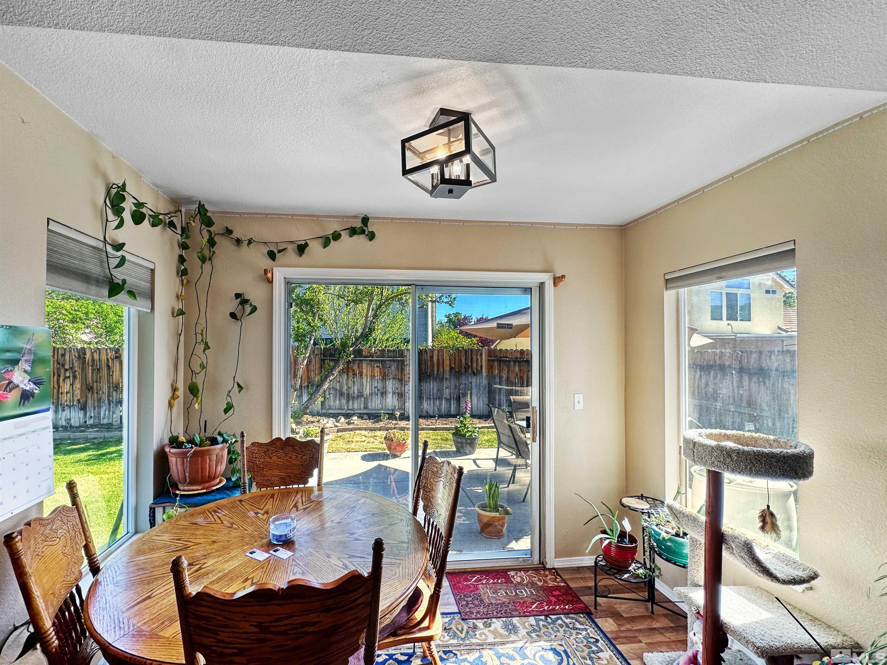 1635 Westmont Lane Reno, NV 89521 - Photo 8 of 17 Photo 8