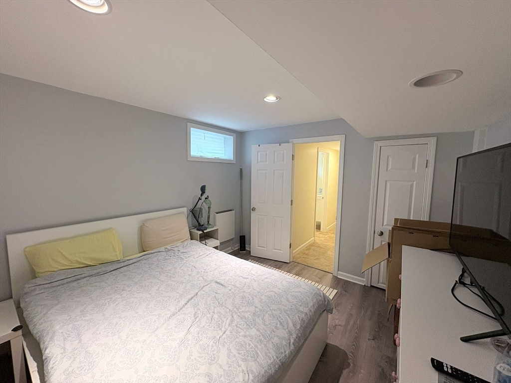 13 Apollo Avenue Billerica, MA 01821 - Photo 16 of 18