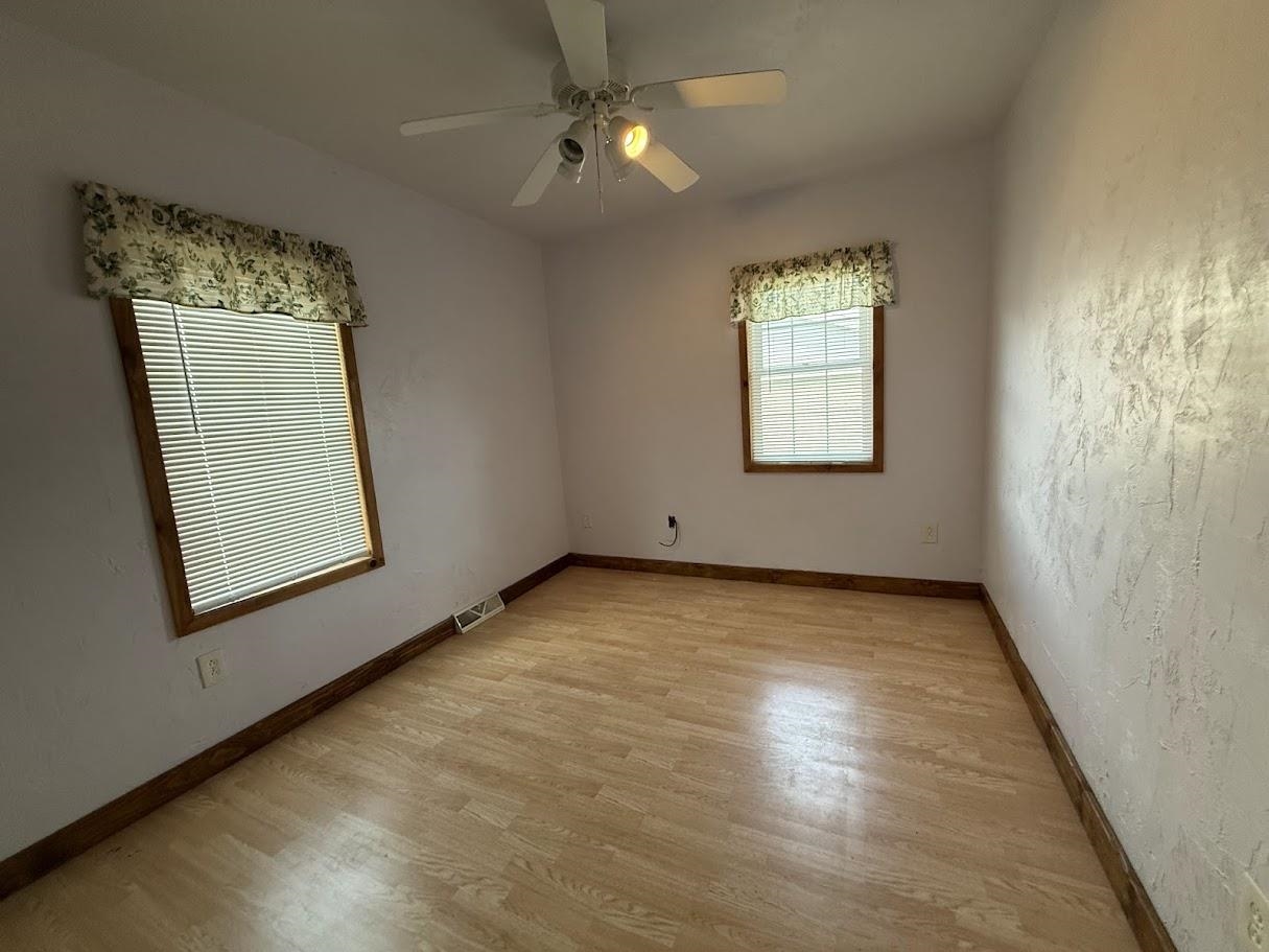 632 7th Street Menasha, WI 54952 - Photo 15 of 63