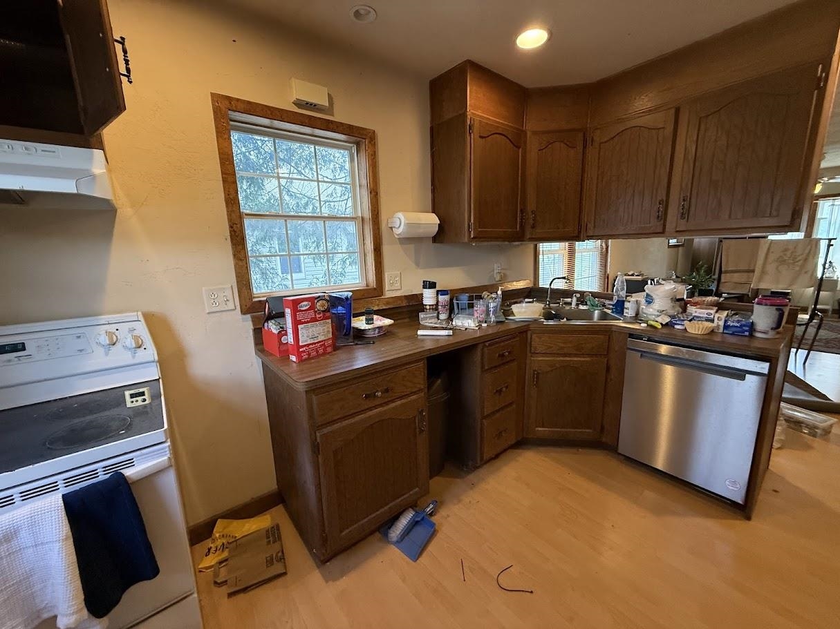 632 7th Street Menasha, WI 54952 - Photo 9 of 63