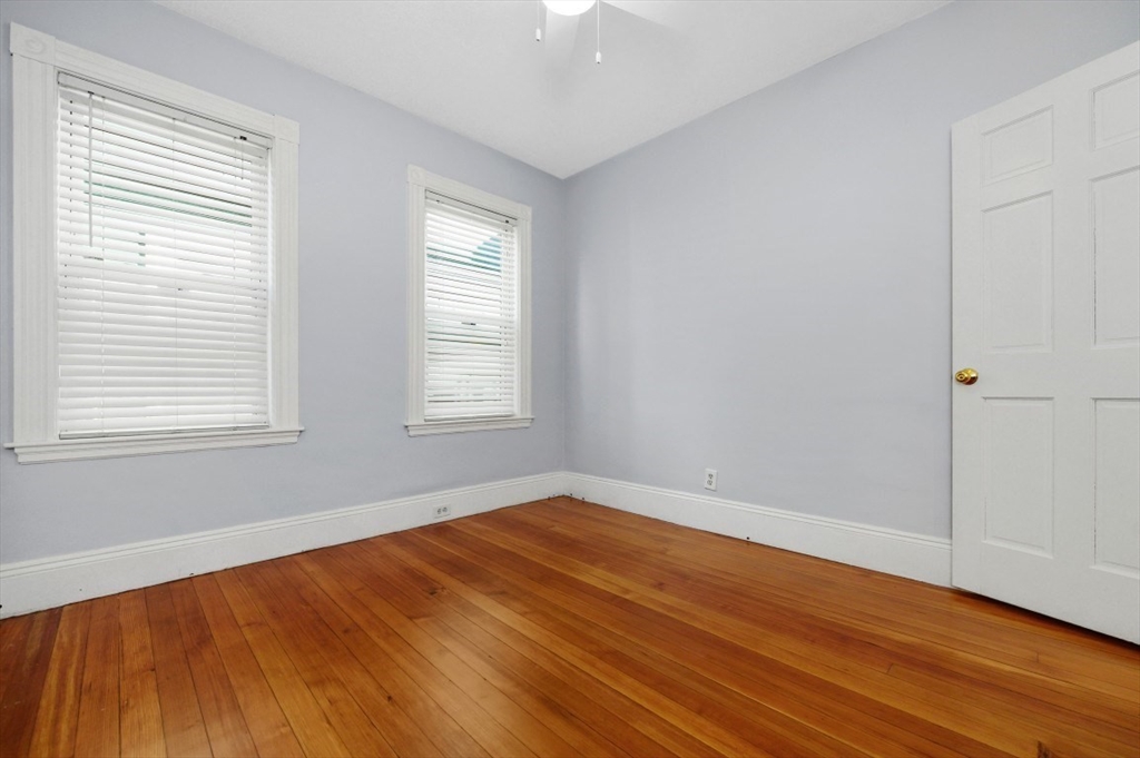 19 Howes Street, Unit 1 Boston, MA 02125 - Photo 16 of 23