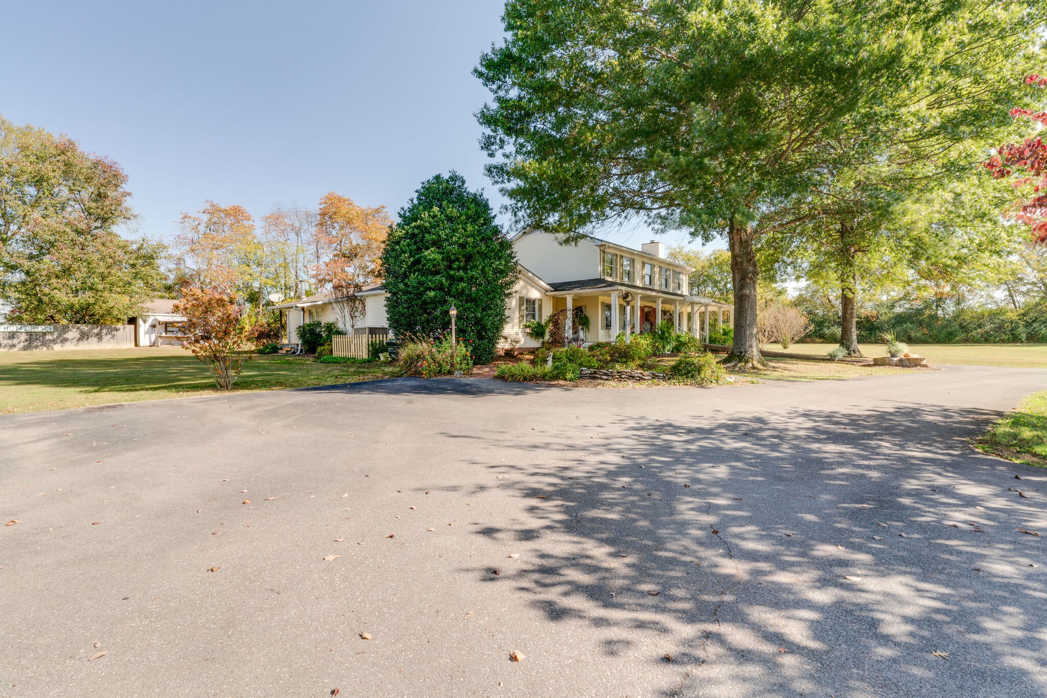 5502 Betts Road Greenbrier, TN 37073 - Photo 3 of 39 Gallery Image 3