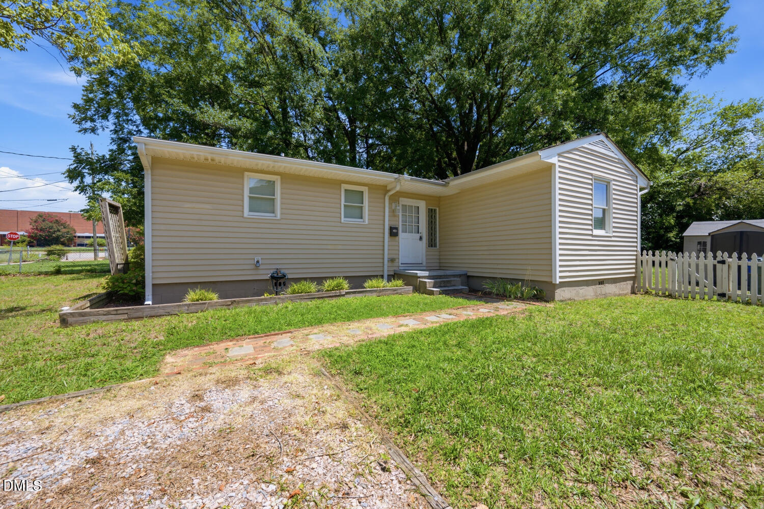 718 Penn Road Raleigh, NC 27604 - Photo 2 of 33 718 penn24
