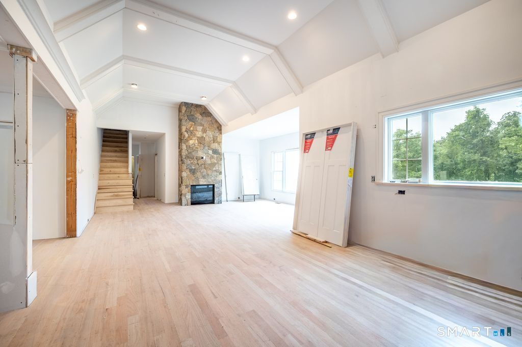 767 Ridgebury Road Ridgefield, CT 06877 - Photo 5 of 15 Gallery Image 5