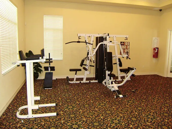 $2,150 | 1987 Nassau Drive, Riviera Beach, FL 33404