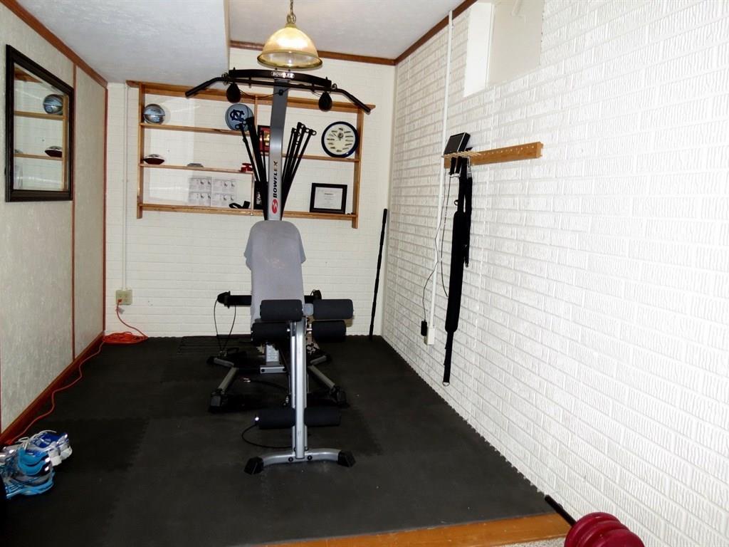 6048 East Meadow Ridge Road Columbus, IN 47203 - Photo 22 of 24 Gallery Image 22