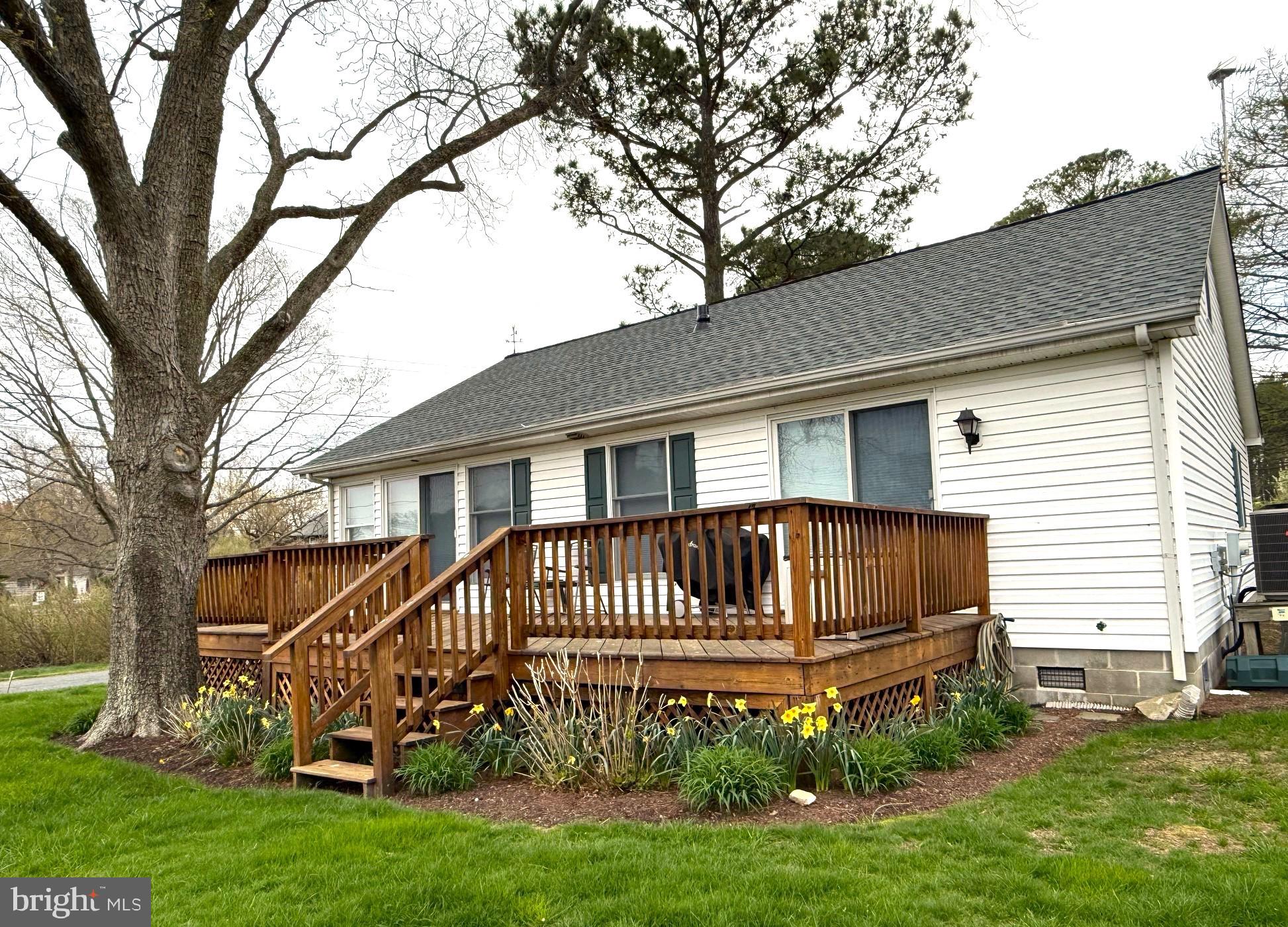 6375 Bozman Neavitt Road Neavitt, MD 21652 - Photo 3 of 31 Back view with deck