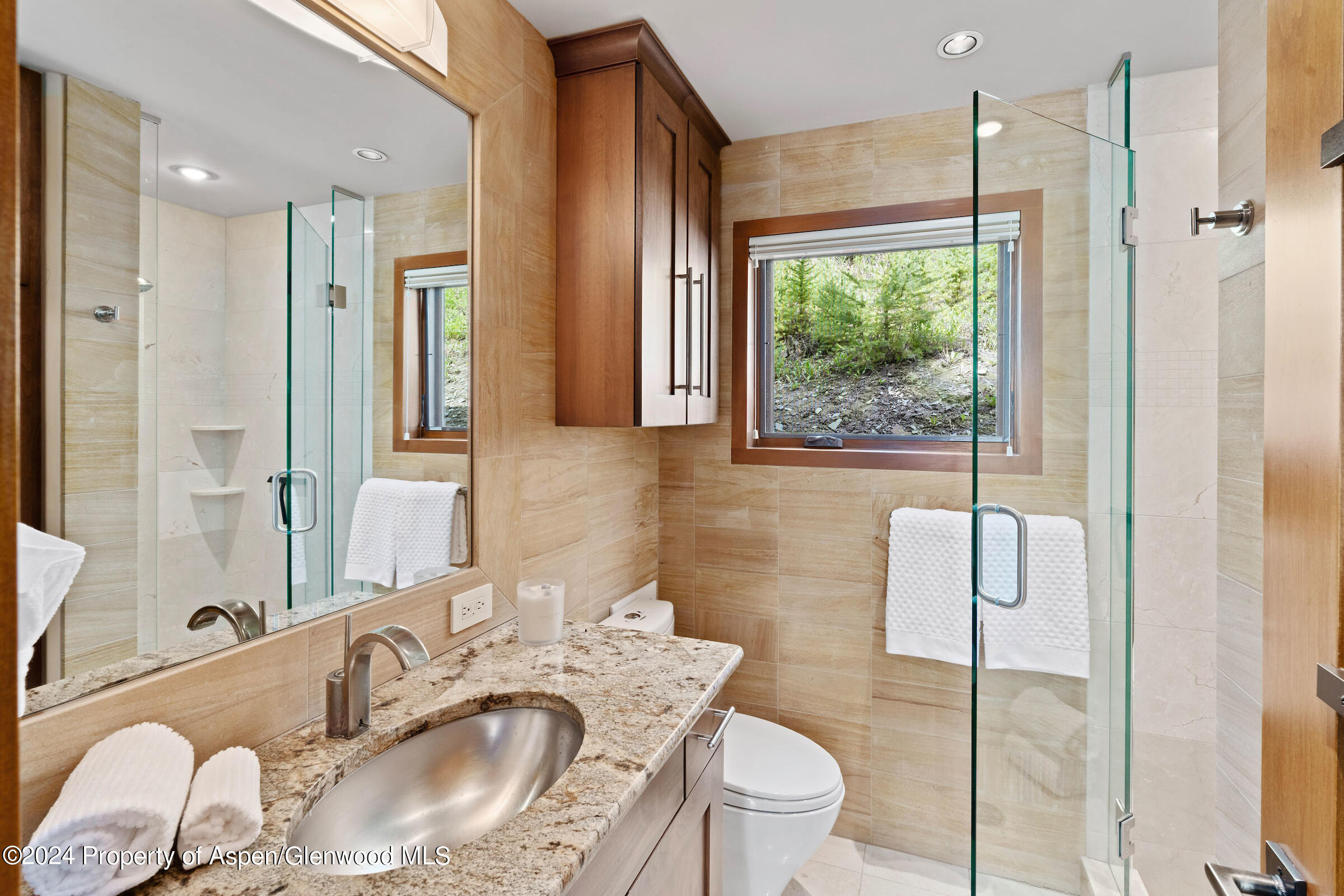 2005 Watson Divide Road Snowmass, CO 81654 - Photo 40 of 56 Guest Bathroom 1