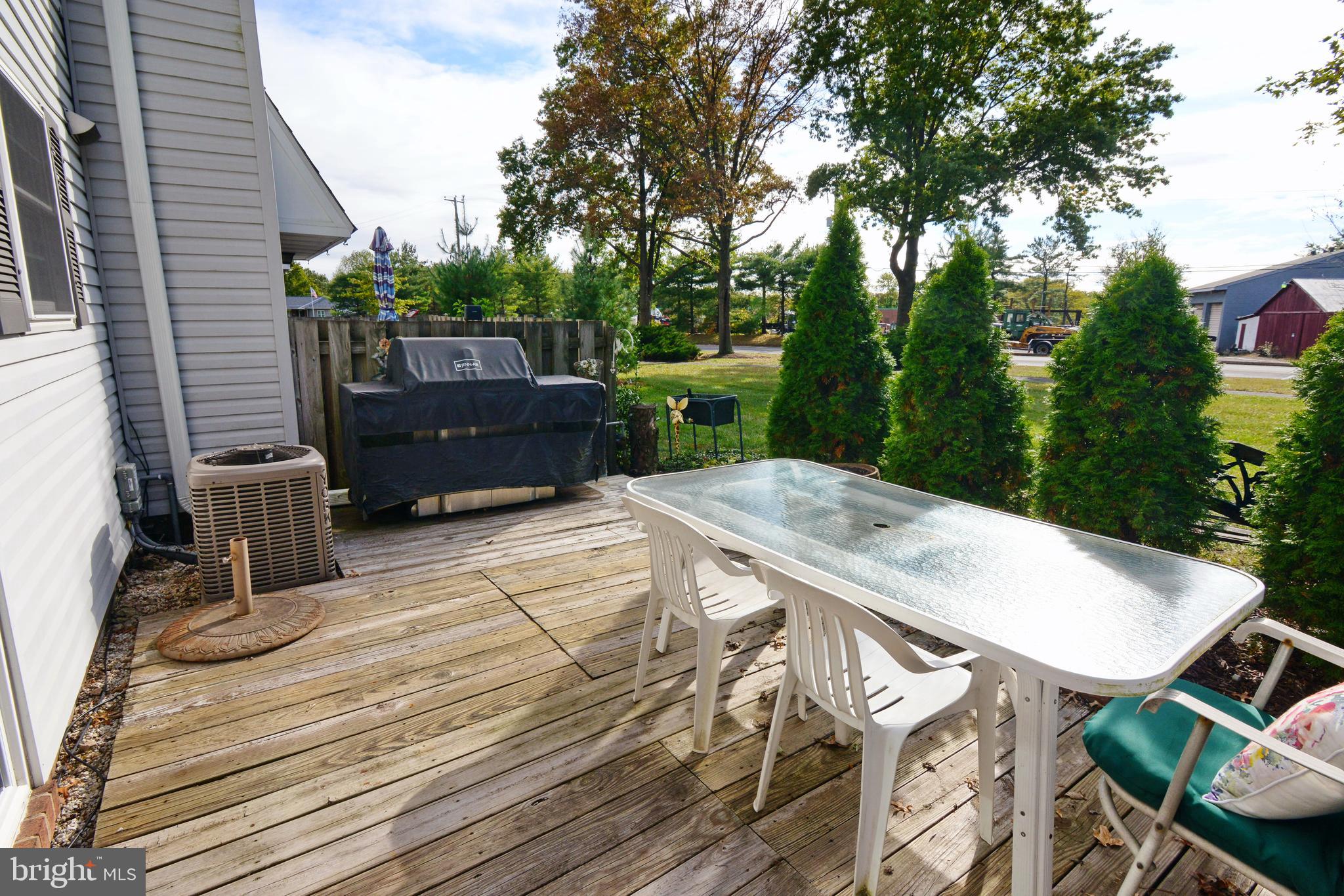 315 Christopher Court Lansdale, PA 19446 - Photo 3 of 27 Deck